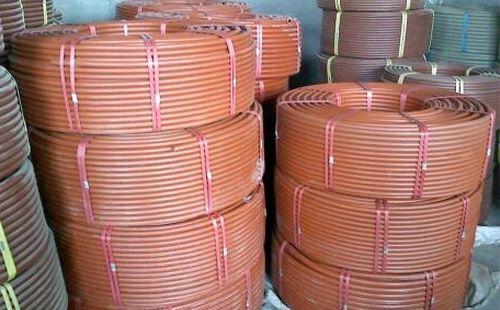 提升工程安全：聚乙烯(RPE)阻燃泾川穿线管在现代建筑中的应用